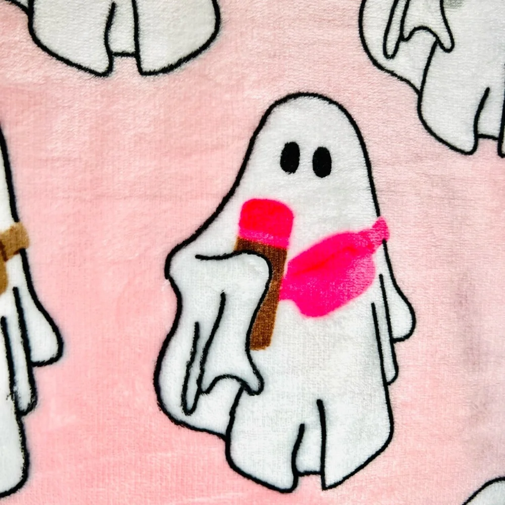 Halloween Cute Ghost Velvet Throw Blanket Ghostie w/Crossbody Bag & Coffee